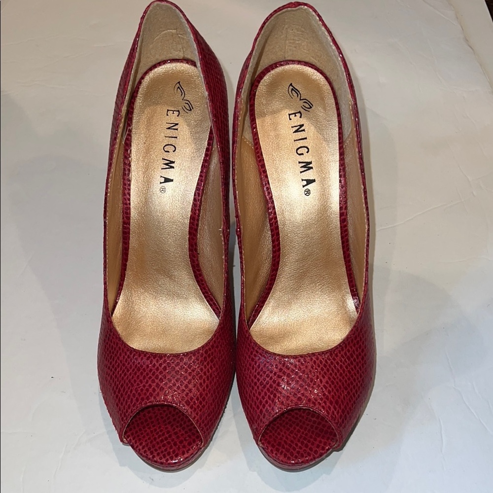 Women’s Red Peep-Toe High Heels